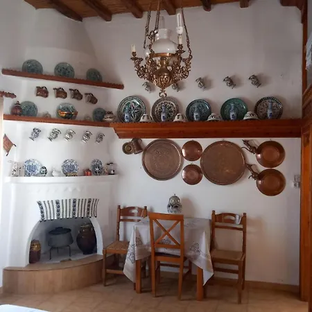 Anna's Skyrian House